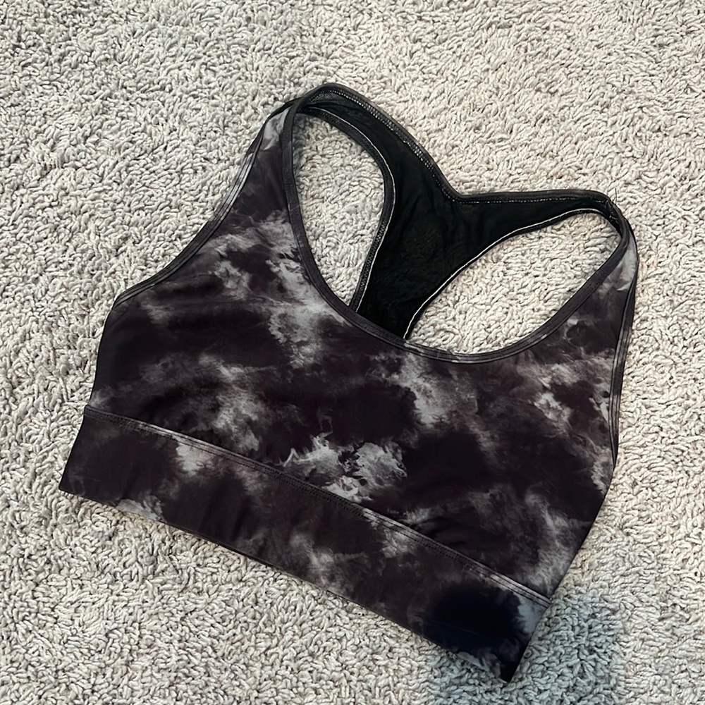 Forever 21 sports bra size S